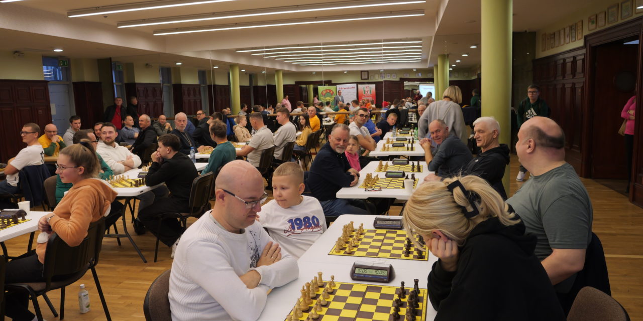 [2025.10.25] Turniej szachowo-warcabowy w Sierpcu